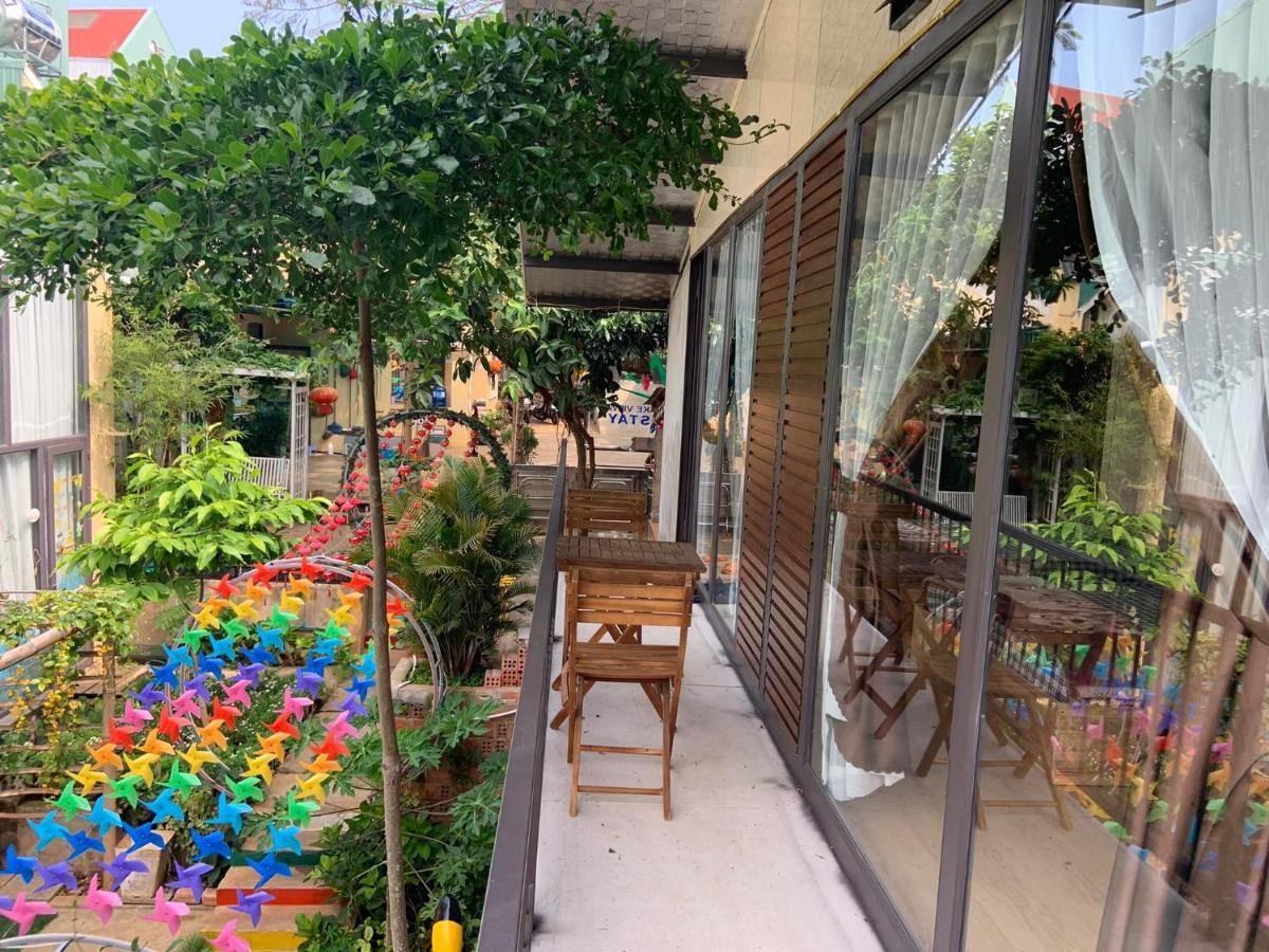 Lake View Homestay Pleiku Exteriör bild